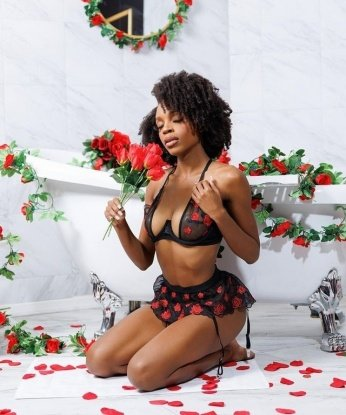 Анкета проститутки Лариса - Фото, г. Черский, 21 год, №3079